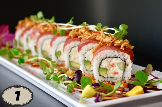 1.Crunchy Tuna Roll