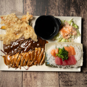 C - 11: Sushi (5 pcs) and Teriyaki Chicken, Beef and Tempura